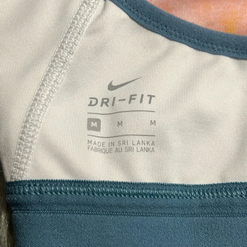 Nike Dri-FIT INDY ARTIST FEMME Blue and White Sport Bra Size Medium - Picture 6 of 6